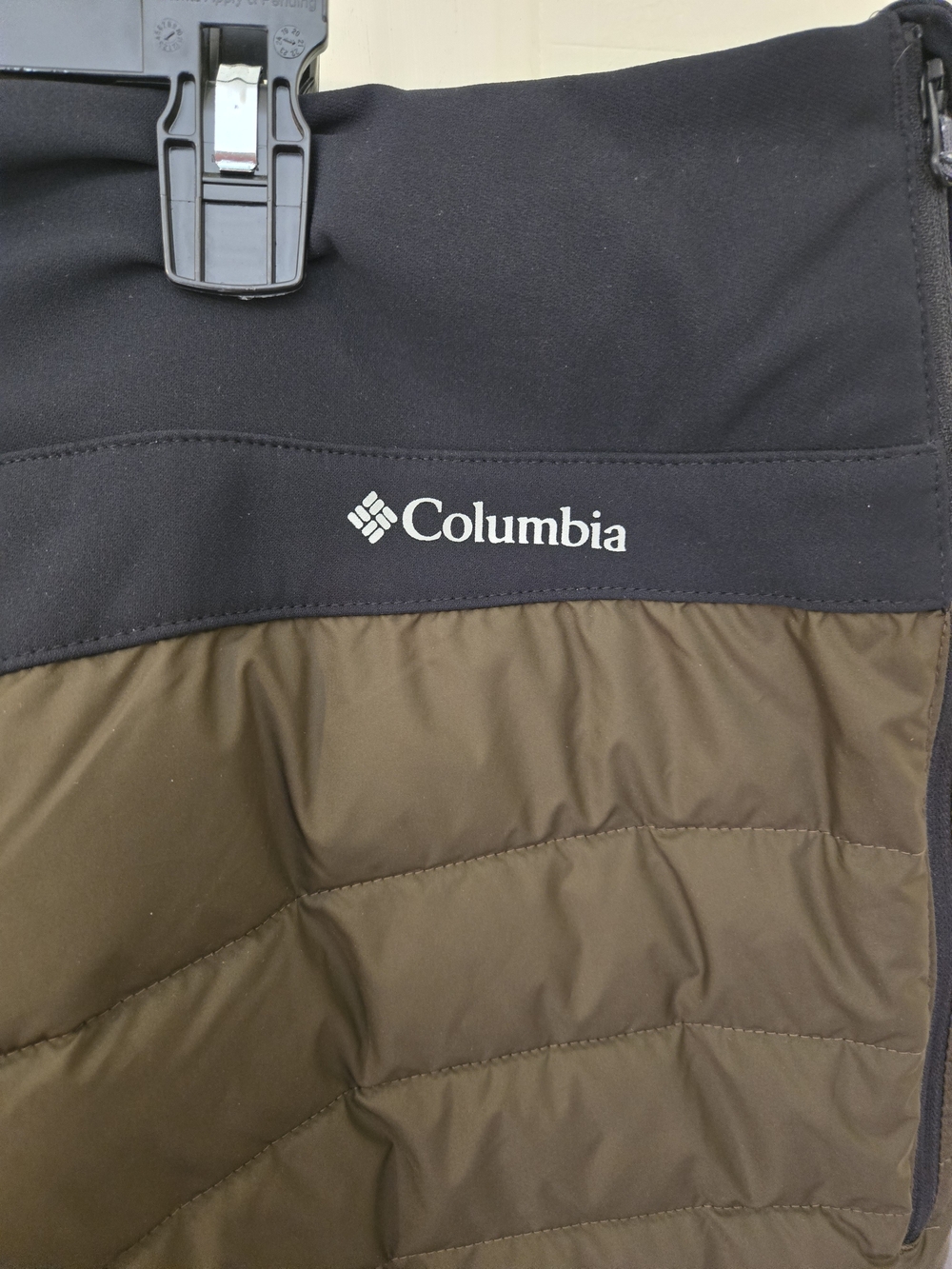 Columbia Olive Green and Black Quilted Puffer Pants - Picture 4 of 7
